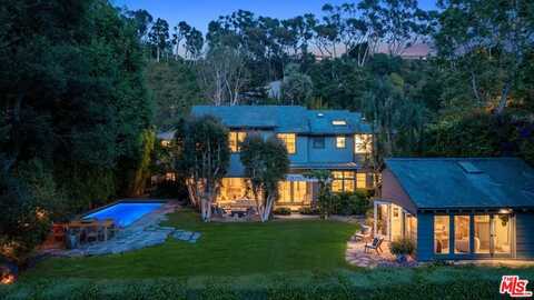 761 Latimer Rd, Santa Monica, CA 90402