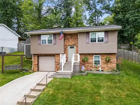 37 Beaver Drive, Hurricane, WV 25526