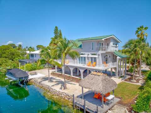 17077 W Bonita Lane, Sugarloaf Key, FL 33042
