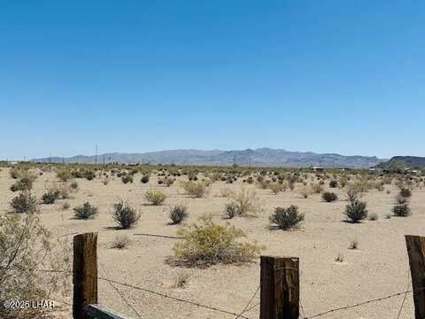 53812 65th St, Salome, AZ 85348