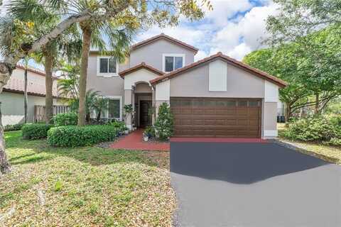 5490 NW 50th Ave, Coconut Creek, FL 33073