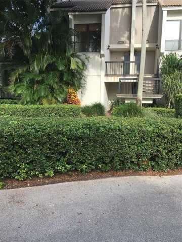 2303 Bridgewood Dr, Boca Raton, FL 33434