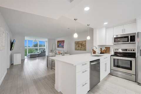 7624 NW 18th St, Margate, FL 33063