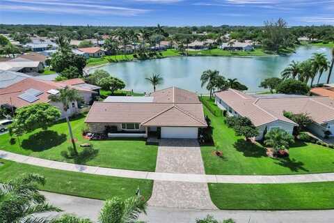 7629 Sunflower Dr, Margate, FL 33063