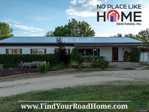 650 Happy Glen, Evansville, WY 82636