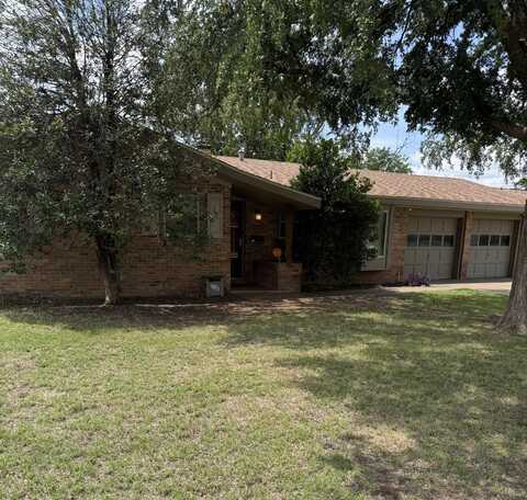 5215 14th Street, Lubbock, TX 79416