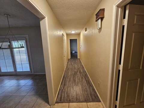 4419 89, Lubbock, TX 79424