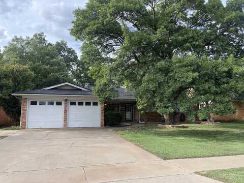 3018 69th Street, Lubbock, TX 79413
