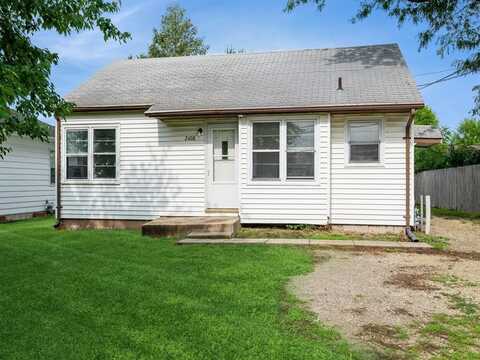 2408 J Street SW, Cedar Rapids, IA 52404