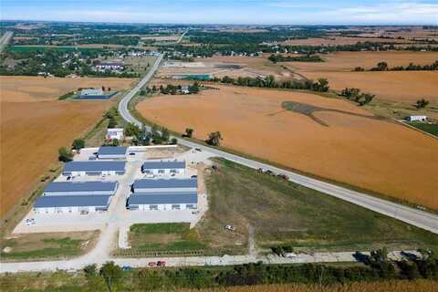 3230 N Center Point Road, Robins, IA 52302
