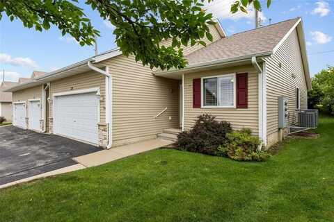 1458 Tower Lane NE, Cedar Rapids, IA 52402