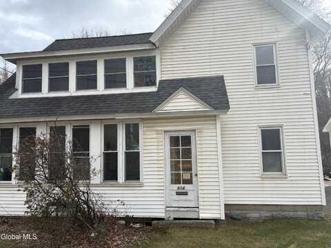 614 Kenwood Avenue, Bethlehem, NY 12054