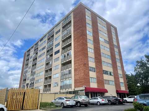 2121 Nicholasville Road, Lexington, KY 40503