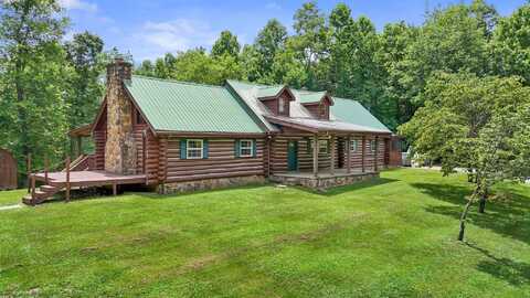 352 Smith Branch, Beattyville, KY 41311