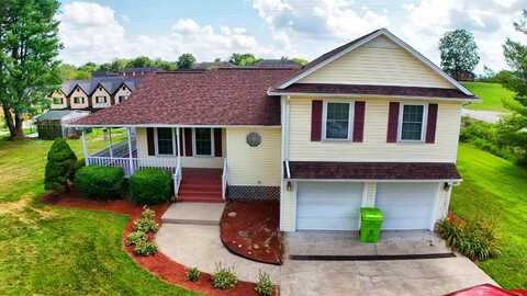65 Crown Point Drive, London, KY 40741