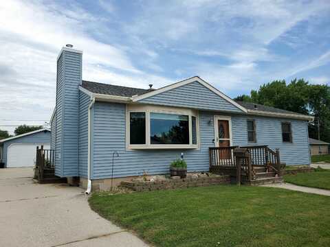 1607 MINNESOTA Avenue, NORTH FOND DU LAC, WI 54937