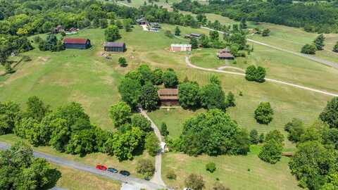 111 Carlsan Spring Drive, Georgetown, KY 40324