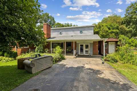 363 South Deepwood Drive, Radcliff, KY 40160