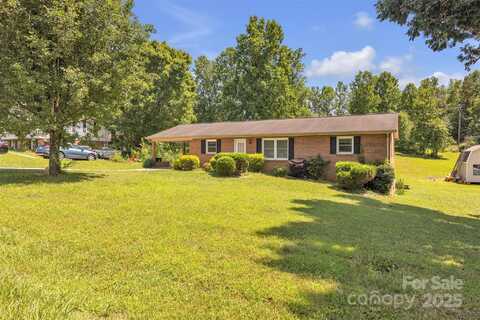 369 Birch Circle Drive, Hudson, NC 28638