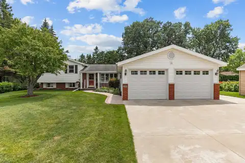 1525 E JOHN Street, APPLETON, WI 54915