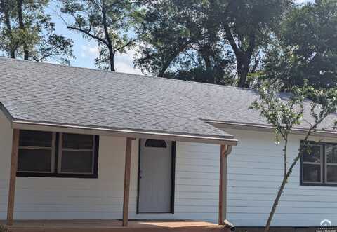 925 E 21st Terrace, Lawrence, KS 66046