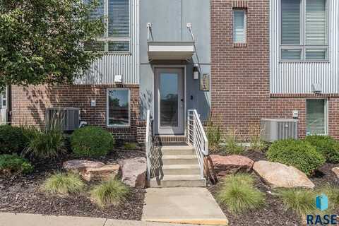 511 S 2nd Ave, Sioux Falls, SD 57104