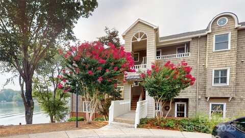 9816 Emerald Point Drive unit: 5, Charlotte, NC 28278