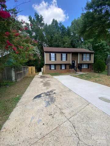 6024 Sunrise Court, Charlotte, NC 28212