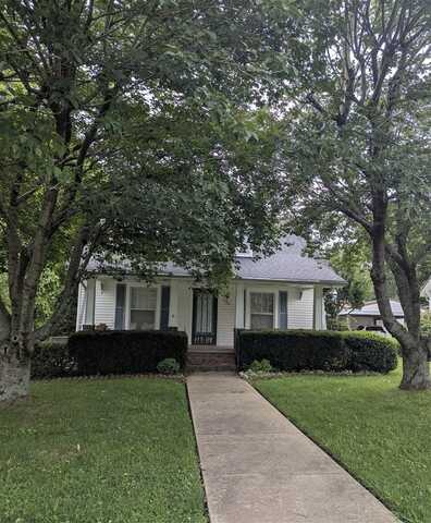 130 Fugate Avenue, Adairville, KY 42202