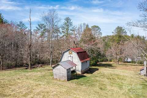 14 Woods Road, Fairview, NC 28730