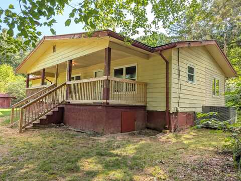 111 County Road 737, Calhoun, TN 37309