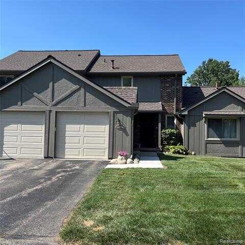 44736 Lynn Drive, Plymouth, MI 48170