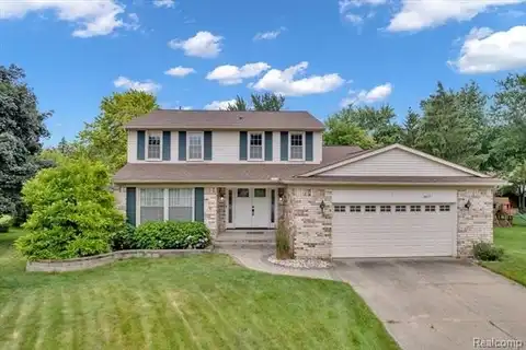 3417 Palm Aire Court, Rochester Hills, MI 48309