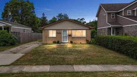 27043 Lorenz, Madison Heights, MI 48071