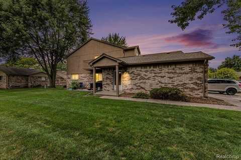 41455 Clinton Grove Drive, Clinton Township, MI 48038