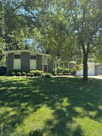 8477 CHURCH Road, Grosse Ile, MI 48138