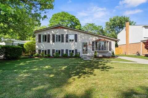 50474 Jim Drive, Chesterfield, MI 48047
