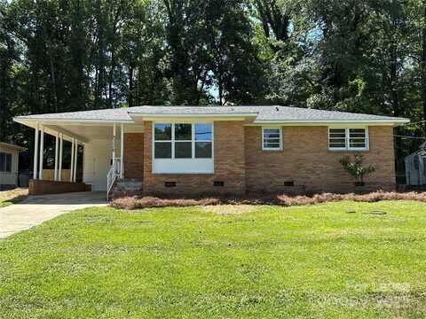 5320 Dolphin Lane, Charlotte, NC 28215