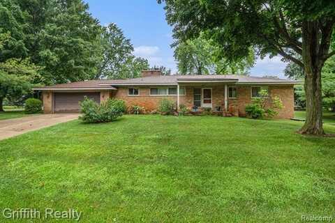 10933 Culver Road, Brighton, MI 48114