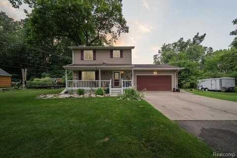 514 Sulley Street, Waterford, MI 48327
