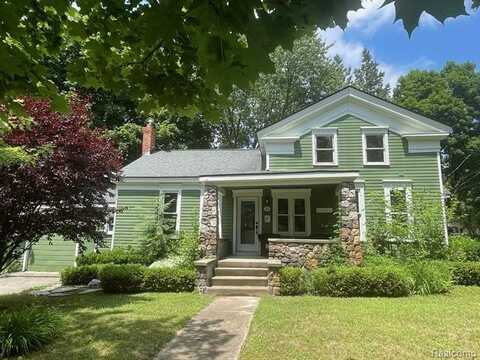 21 Church Street, Clarkston, MI 48346
