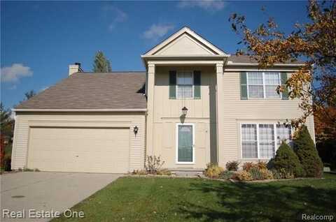 619 Whitney Drive, Rochester Hills, MI 48307