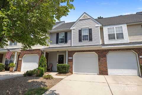 816 Pelican Bay Drive, Pineville, NC 28134