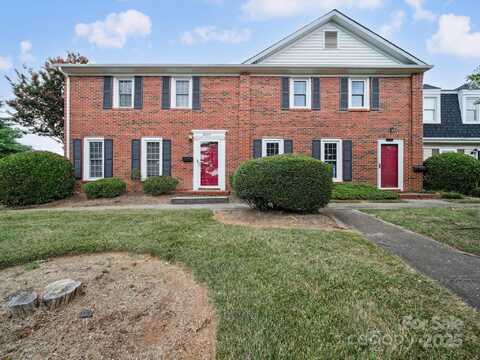 8436 Knights Bridge Road, Charlotte, NC 28210
