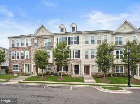 7204 WOOD TRAIL DR, LANHAM, MD 20706
