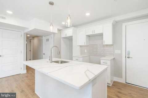 2304 N 9TH ST #200, PHILADELPHIA, PA 19133