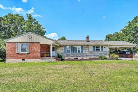 310 Daladier DR, Vinton, VA 24179