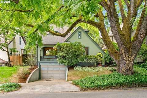 3876 NE GLISAN ST, Portland, OR 97232
