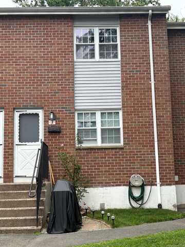 80 Beths Avenue, Bristol, CT 06010