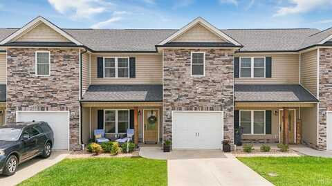 1055 Graystone Ln, Forest, VA 24551